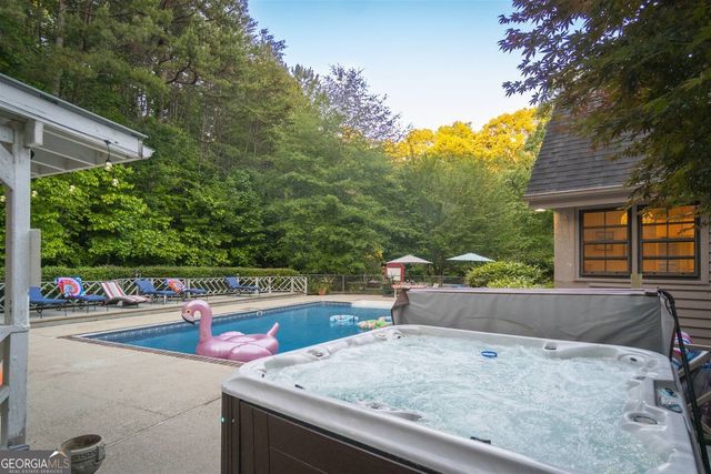 144 Fussen Strasse, Helen, GA 30545