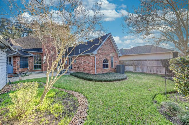 7111 Glenwood Drive, Sugar Land, TX 77479