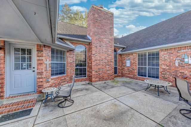 7111 Glenwood Drive, Sugar Land, TX 77479