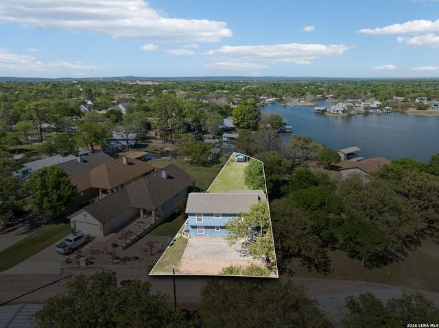 619 CLEAR COVE DR, Granite Shoals, TX 78654
