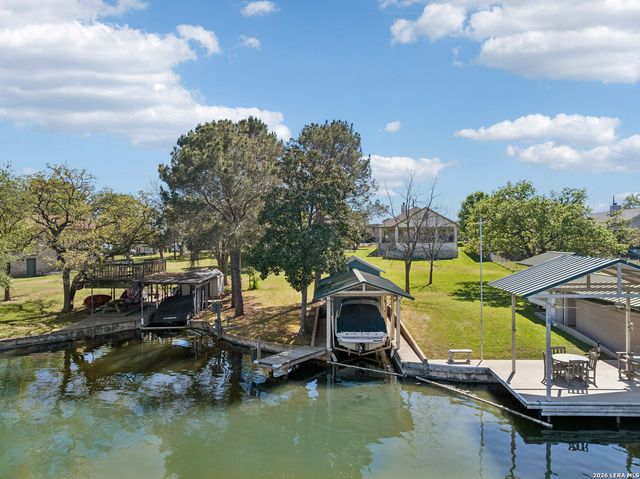 619 CLEAR COVE DR, Granite Shoals, TX 78654