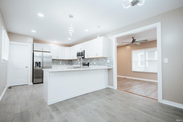 514 Lewis Avenue, Evansville, IN 47714