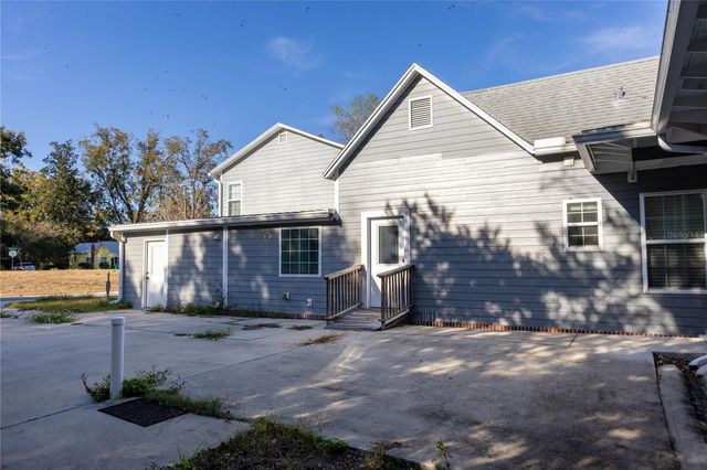 18420 HIGH SPRINGS MAIN STREET, High Springs, FL 32643