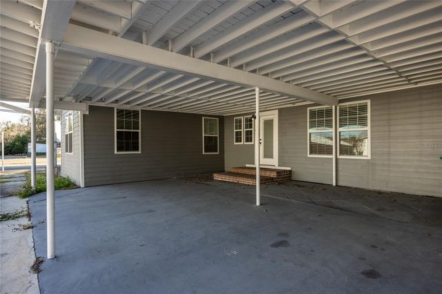 18420 HIGH SPRINGS MAIN STREET, High Springs, FL 32643