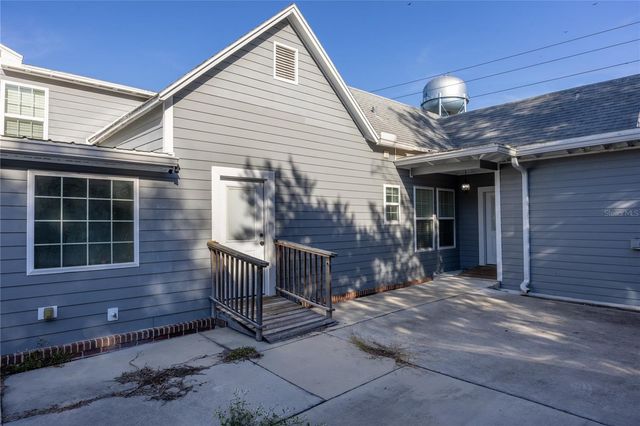 18420 HIGH SPRINGS MAIN STREET, High Springs, FL 32643