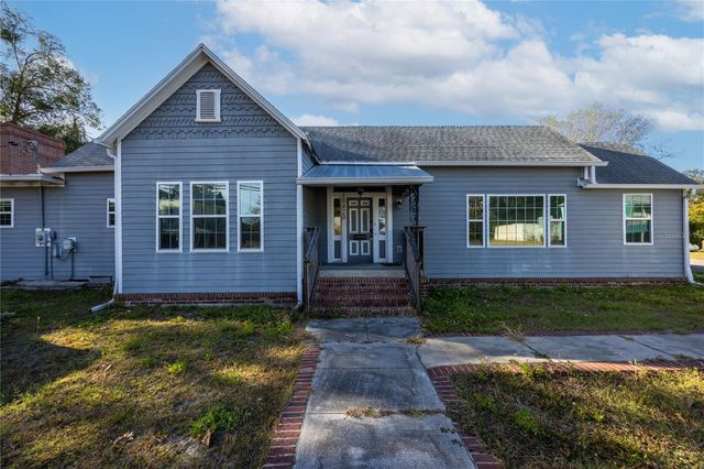 18420 HIGH SPRINGS MAIN STREET, High Springs, FL 32643