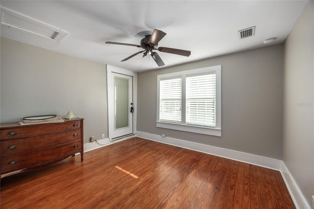 18420 HIGH SPRINGS MAIN STREET, High Springs, FL 32643