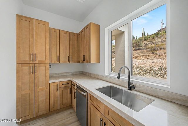 37612 N 34TH Avenue, Phoenix, AZ 85086