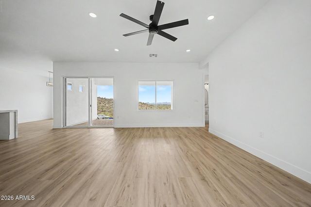 37612 N 34TH Avenue, Phoenix, AZ 85086