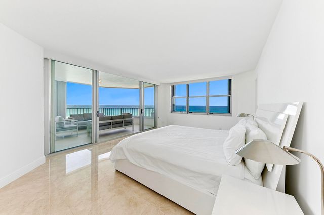 5200 N Ocean Drive 1401, Singer Island, FL 33404