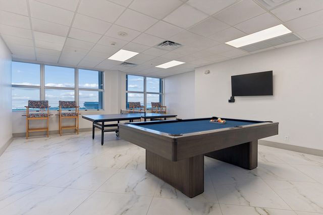 5200 N Ocean Drive 1401, Singer Island, FL 33404