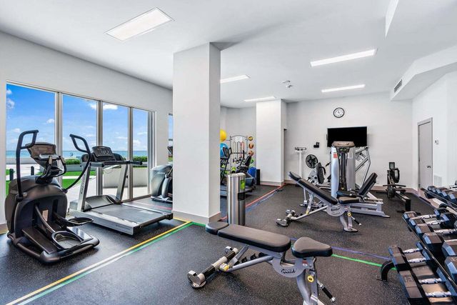 5200 N Ocean Drive 1401, Singer Island, FL 33404