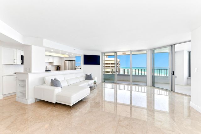 5200 N Ocean Drive 1401, Singer Island, FL 33404