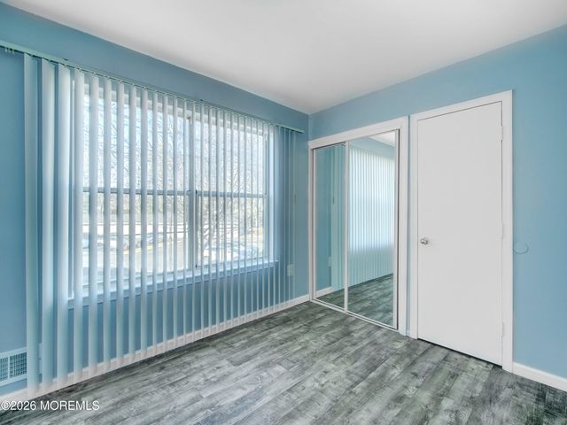 130 Applegate Lane 130, East Brunswick, NJ 08816