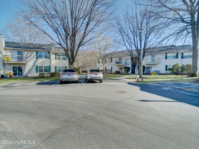 130 Applegate Lane 130, East Brunswick, NJ 08816