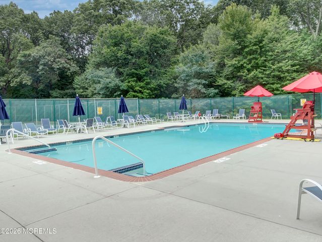 130 Applegate Lane 130, East Brunswick, NJ 08816