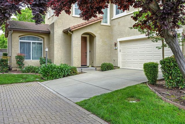 18 Bellows Pond Pl, Sacramento, CA 95835