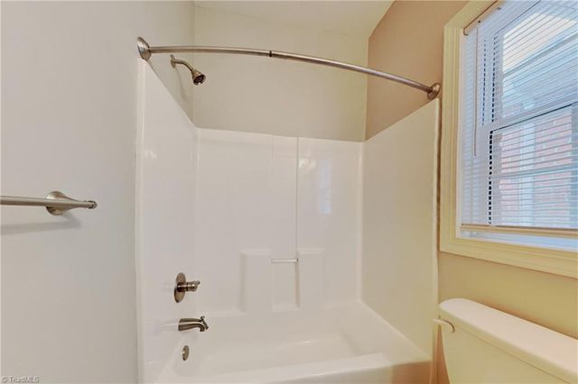 7260 Shadowridge Drive, Lewisville, NC 27023
