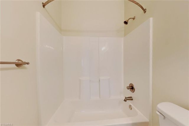 7260 Shadowridge Drive, Lewisville, NC 27023