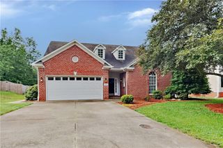 7260 Shadowridge Drive, Lewisville, NC 27023