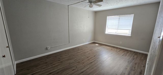 7322 Long Canyon Trail, Dallas, TX 75249