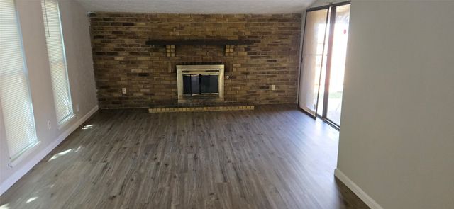7322 Long Canyon Trail, Dallas, TX 75249