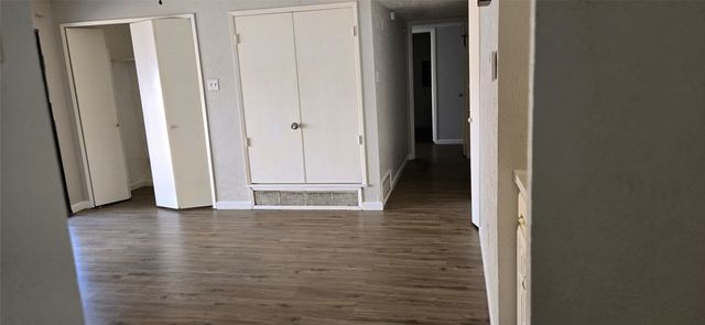 7322 Long Canyon Trail, Dallas, TX 75249