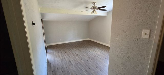 7322 Long Canyon Trail, Dallas, TX 75249