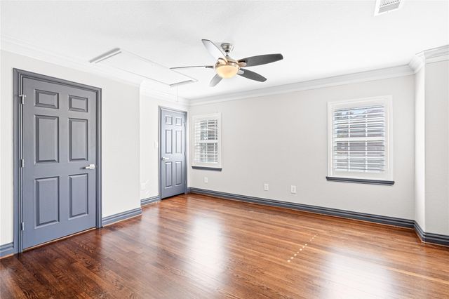 3217 Parkwood Drive, Houston, TX 77021