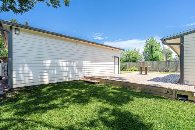 3217 Parkwood Drive, Houston, TX 77021