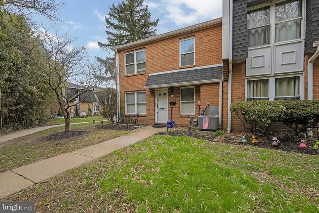 3045 HARBOUR DR, Palmyra, NJ 08065