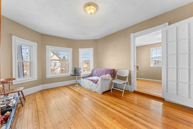 92 Sheridan Ave, Medford, MA 02155