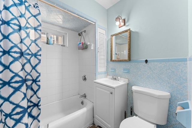 92 Sheridan Ave, Medford, MA 02155