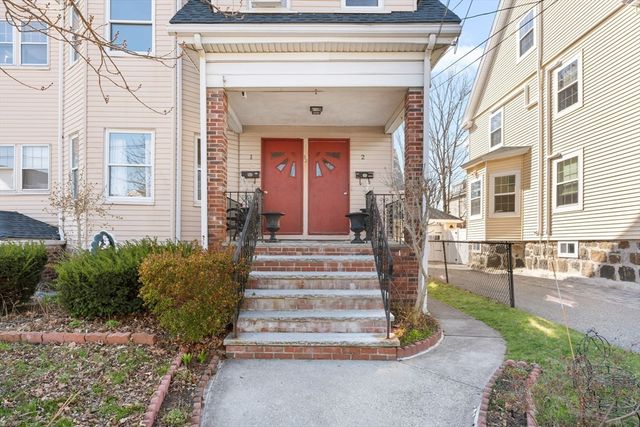 92 Sheridan Ave, Medford, MA 02155