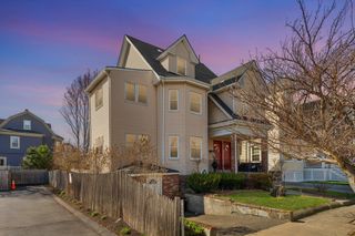 92 Sheridan Ave, Medford, MA 02155