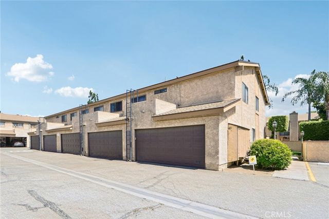 9600 Sylmar Avenue 19, Panorama City, CA 91402