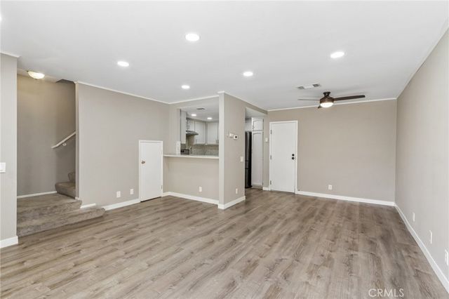 9600 Sylmar Avenue 19, Panorama City, CA 91402