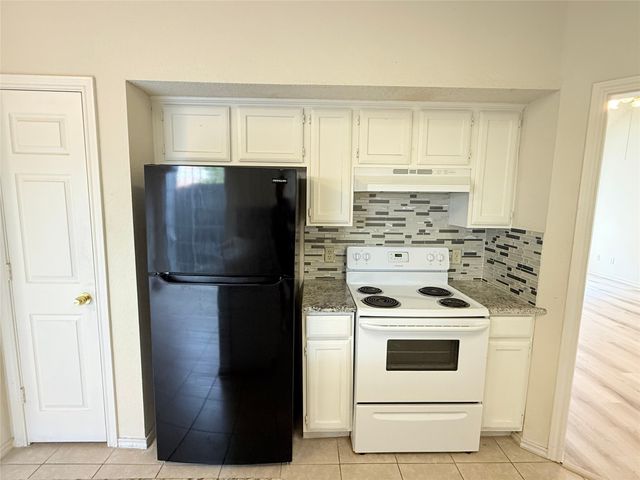 1328 Maywood Court, Plano, TX 75023