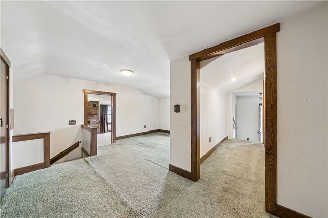 1925 S Main St, N Franklin Twp, PA 15301