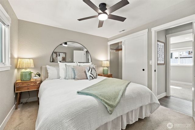 6542 24th Avenue SW, Seattle, WA 98106