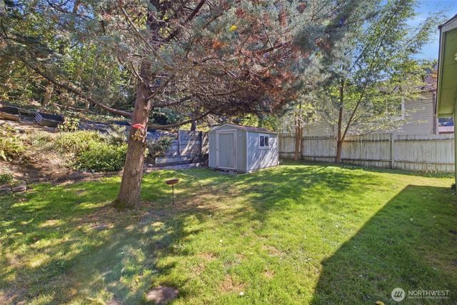 6542 24th Avenue SW, Seattle, WA 98106