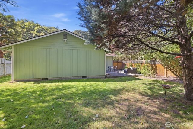 6542 24th Avenue SW, Seattle, WA 98106