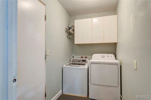 1 Towers Lane, St Charles, MO 63304