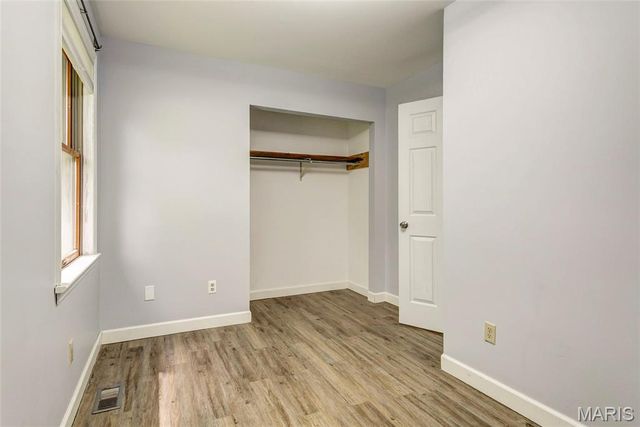 1 Towers Lane, St Charles, MO 63304