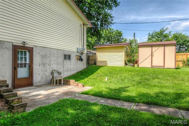 1 Towers Lane, St Charles, MO 63304