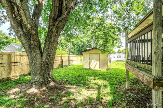 1 Towers Lane, St Charles, MO 63304