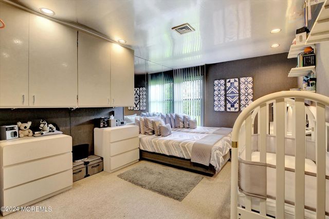 18 Lady Bess Drive, Deal, NJ 07723