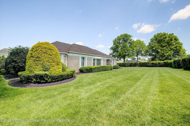 18 Lady Bess Drive, Deal, NJ 07723