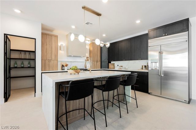 12368 Notch Trail Avenue, Las Vegas, NV 89138