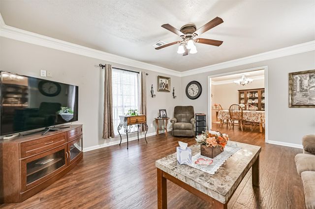 114 Wyndwood Drive, Seabrook, TX 77586